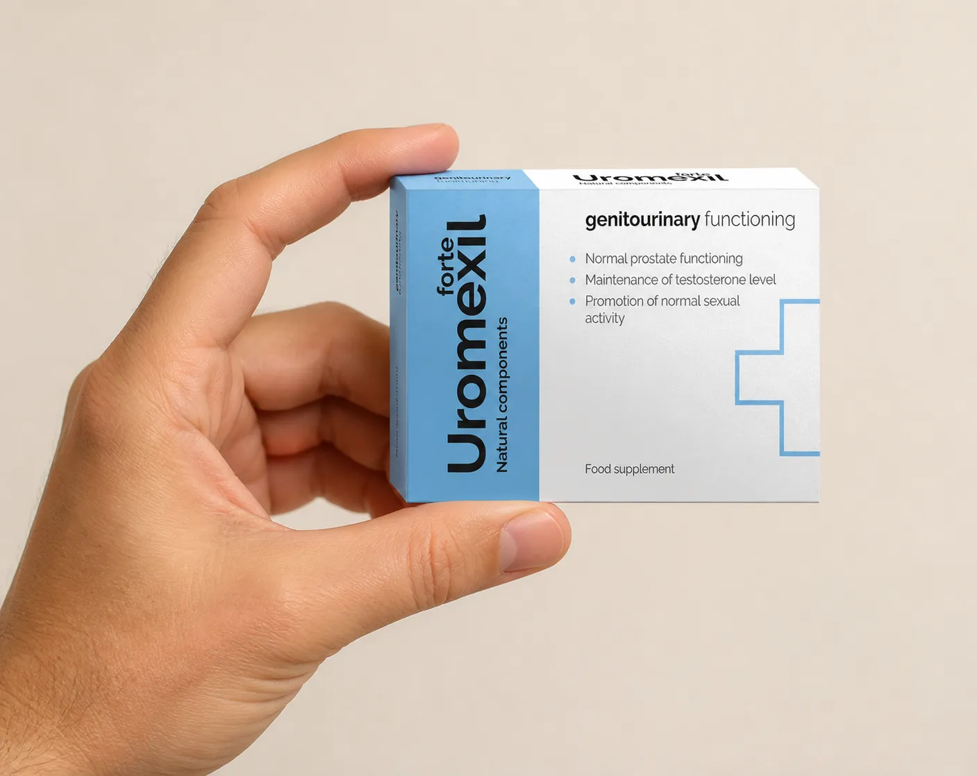 Uromexil Forte — opakowanie w dłoni