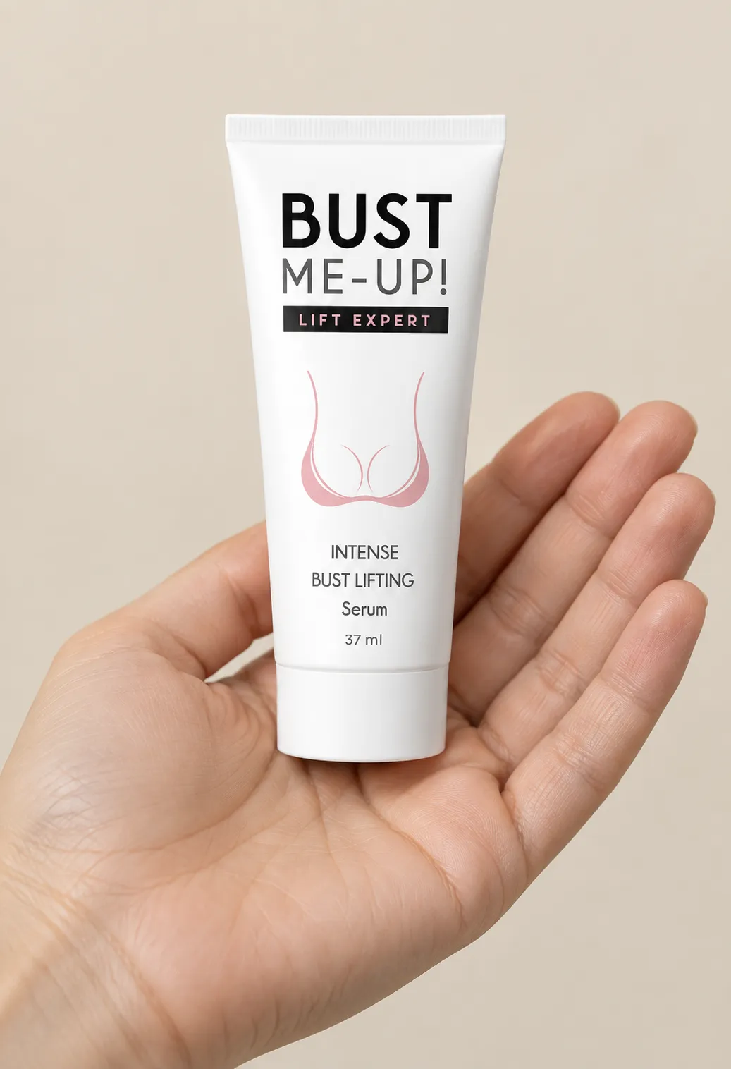 Bust me up — opakowanie w dłoni