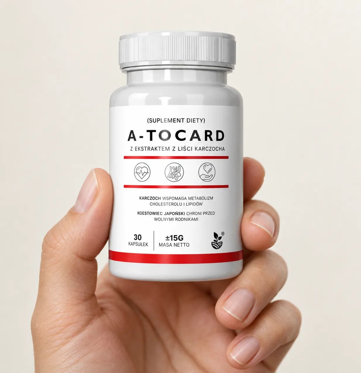 A-tocard — opakowanie w dłoni